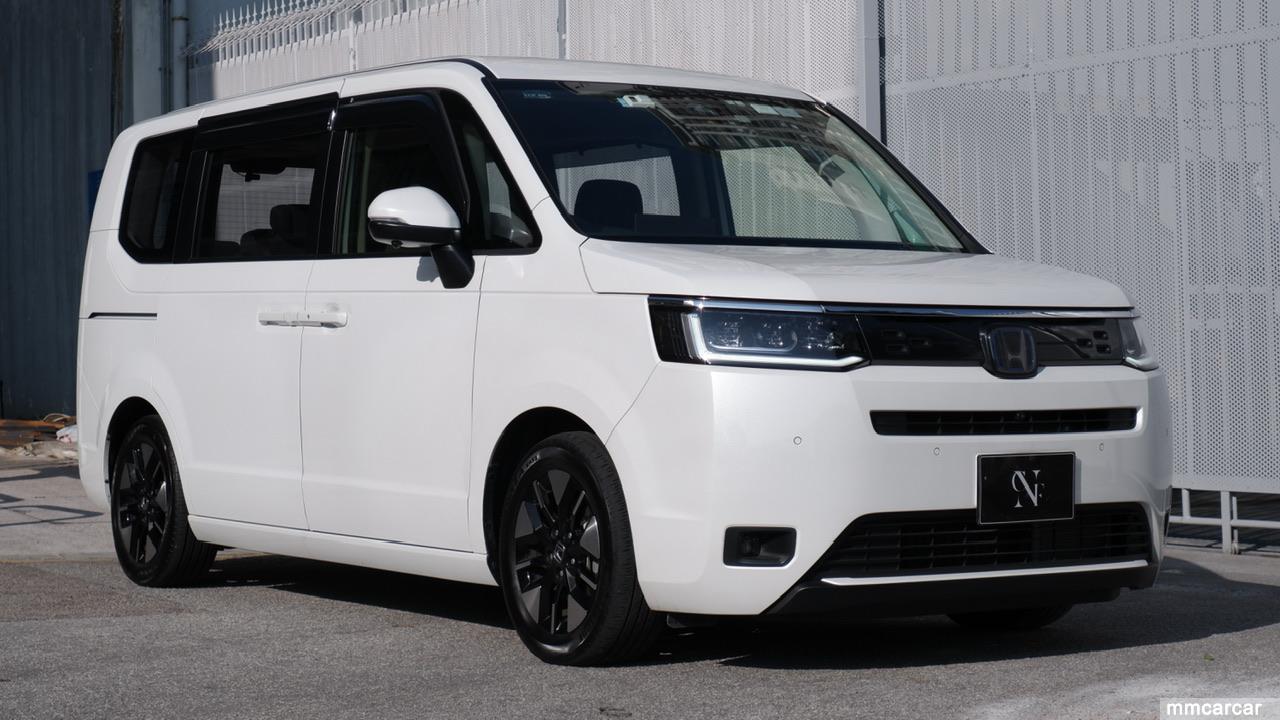 2024 STEPWGN E-HEV AIR